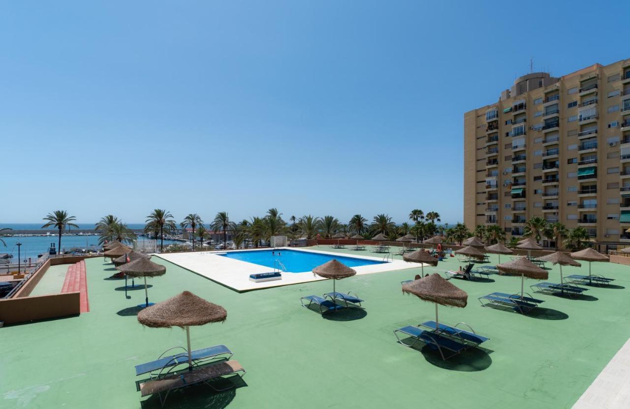 Sur Suites Palmeras 10 Фуeнхирола Екстериор снимка